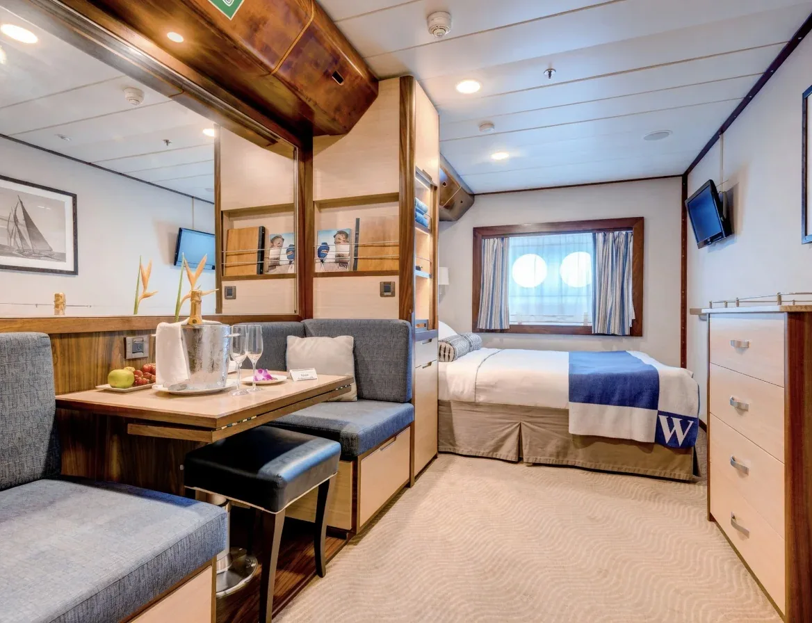 Porthole stateroom on Wind Star before the refurbishment